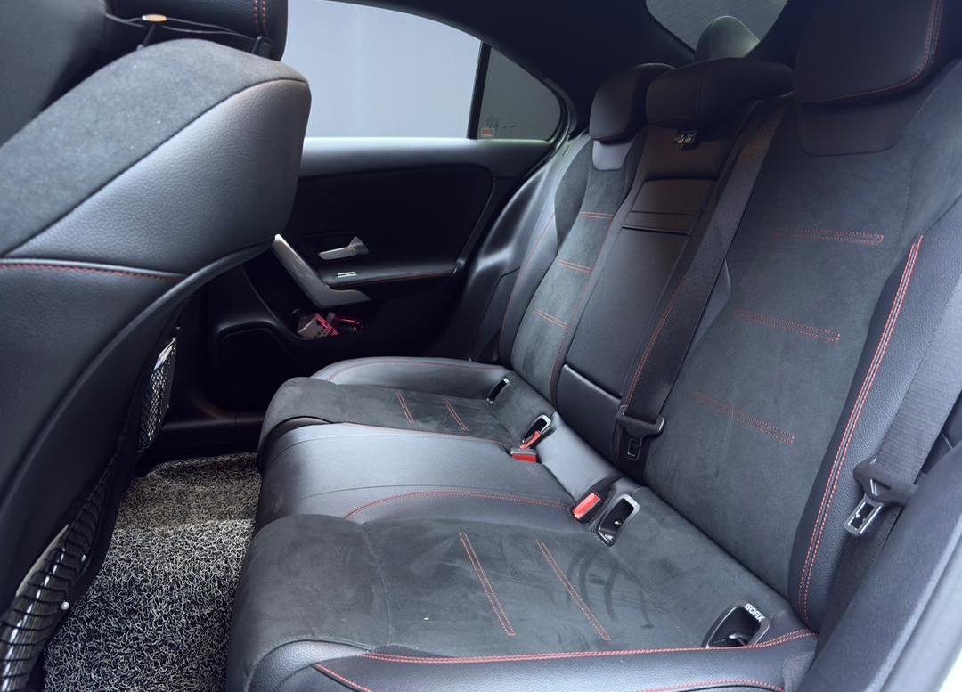 WhatsApp Image 2025-12-31 at 17.06.15 (1)