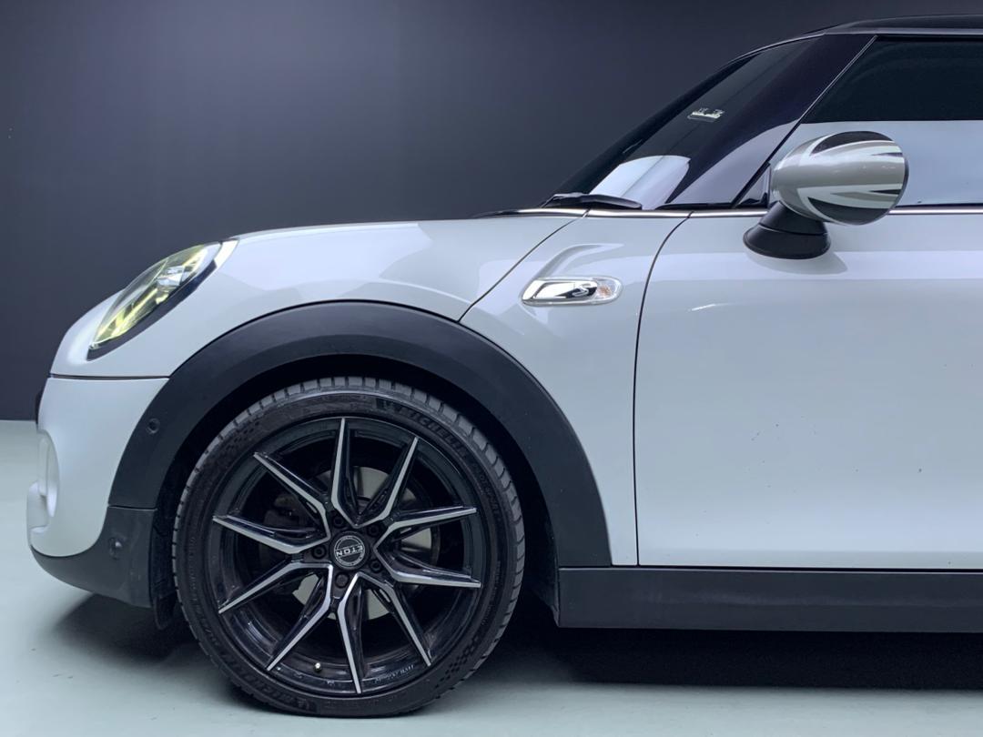 WhatsApp Image 2026-01-23 at 14.23.20 (2)