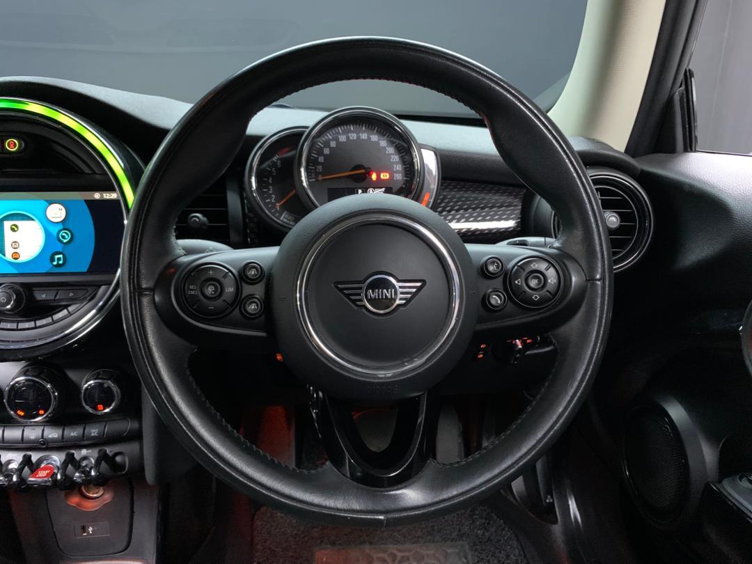 WhatsApp Image 2026-01-23 at 14.23.23 (3)