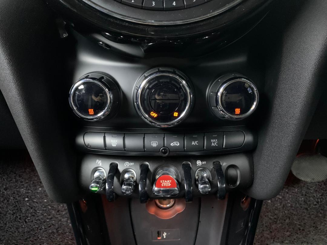 WhatsApp Image 2026-01-23 at 14.23.23 (1)