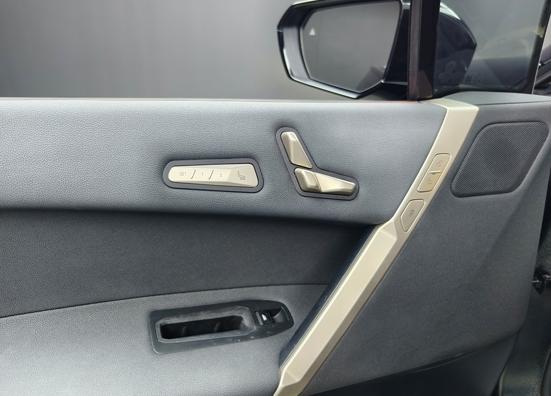 WhatsApp Image 2026-01-23 at 17.25.00 (1)