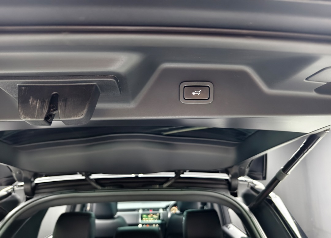 WhatsApp Image 2026-02-09 at 09.27.05 (1)