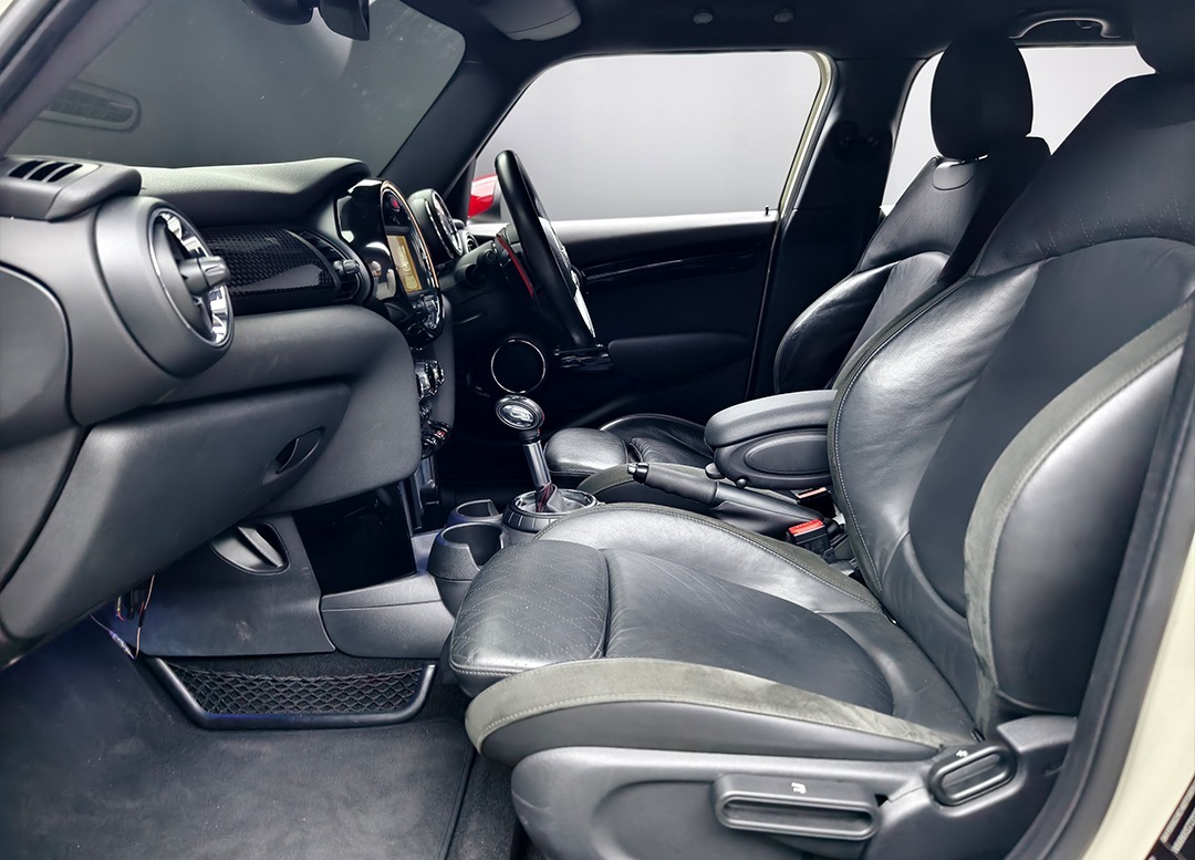 WhatsApp Image 2026-02-10 at 20.34.15 (1)