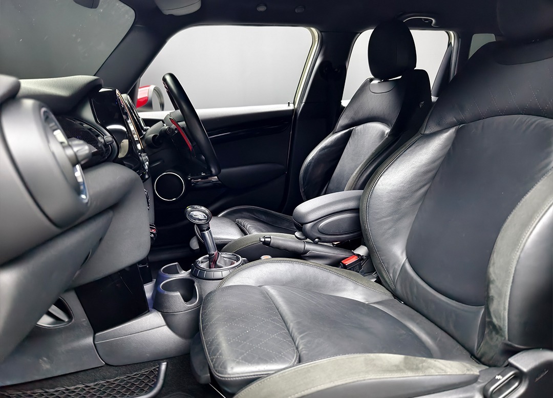 WhatsApp Image 2026-02-10 at 20.34.16