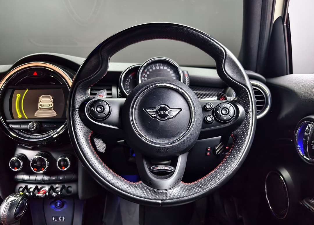 WhatsApp Image 2026-02-10 at 20.34.14 (2)