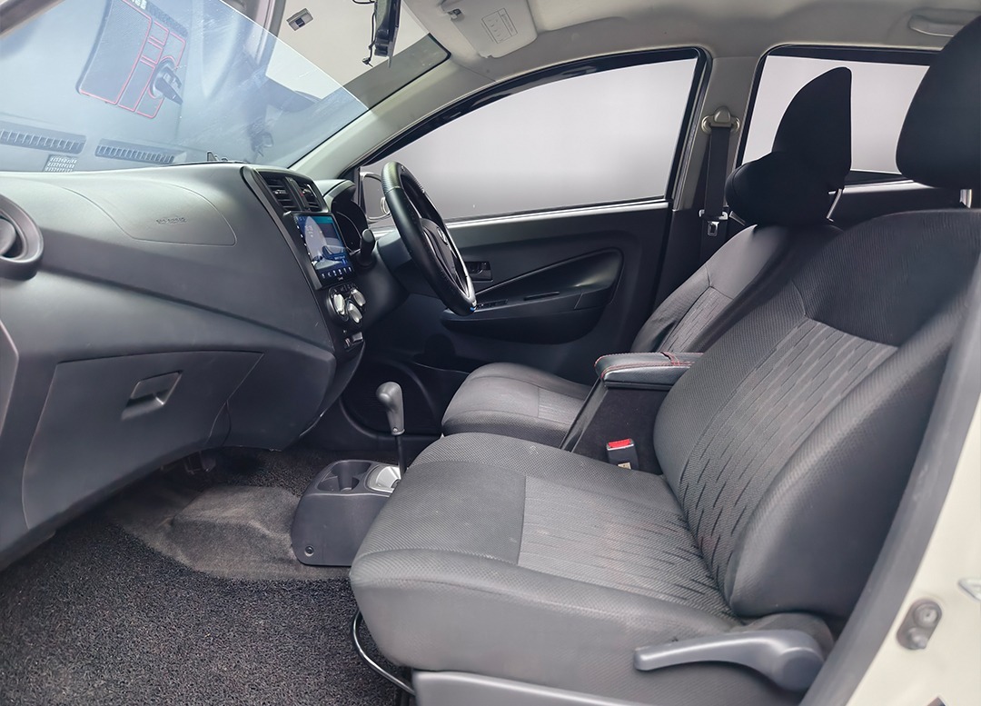 WhatsApp Image 2026-02-16 at 12.59.32