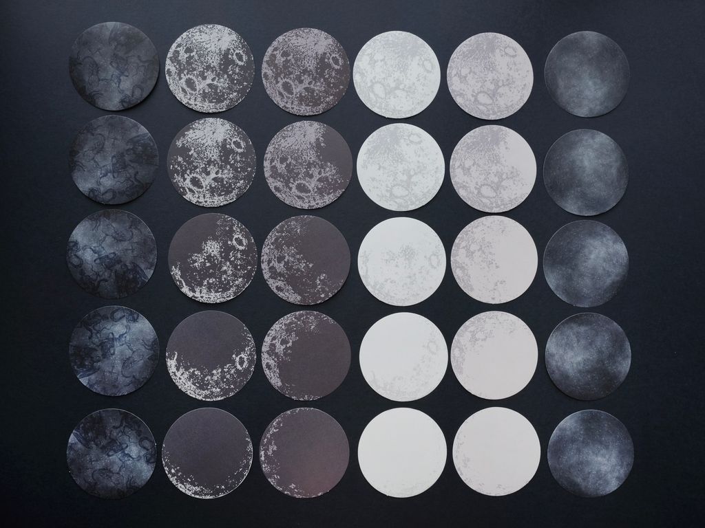 01 MOON PHASES CRAFT PAPERS.jpg