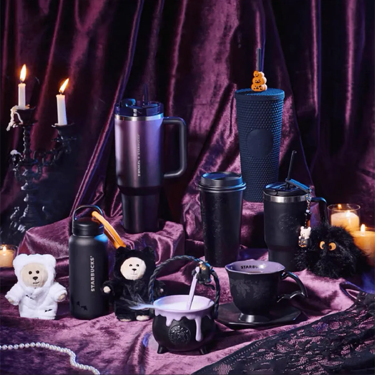 Starbucks Halloween 2025 | Room Twoo