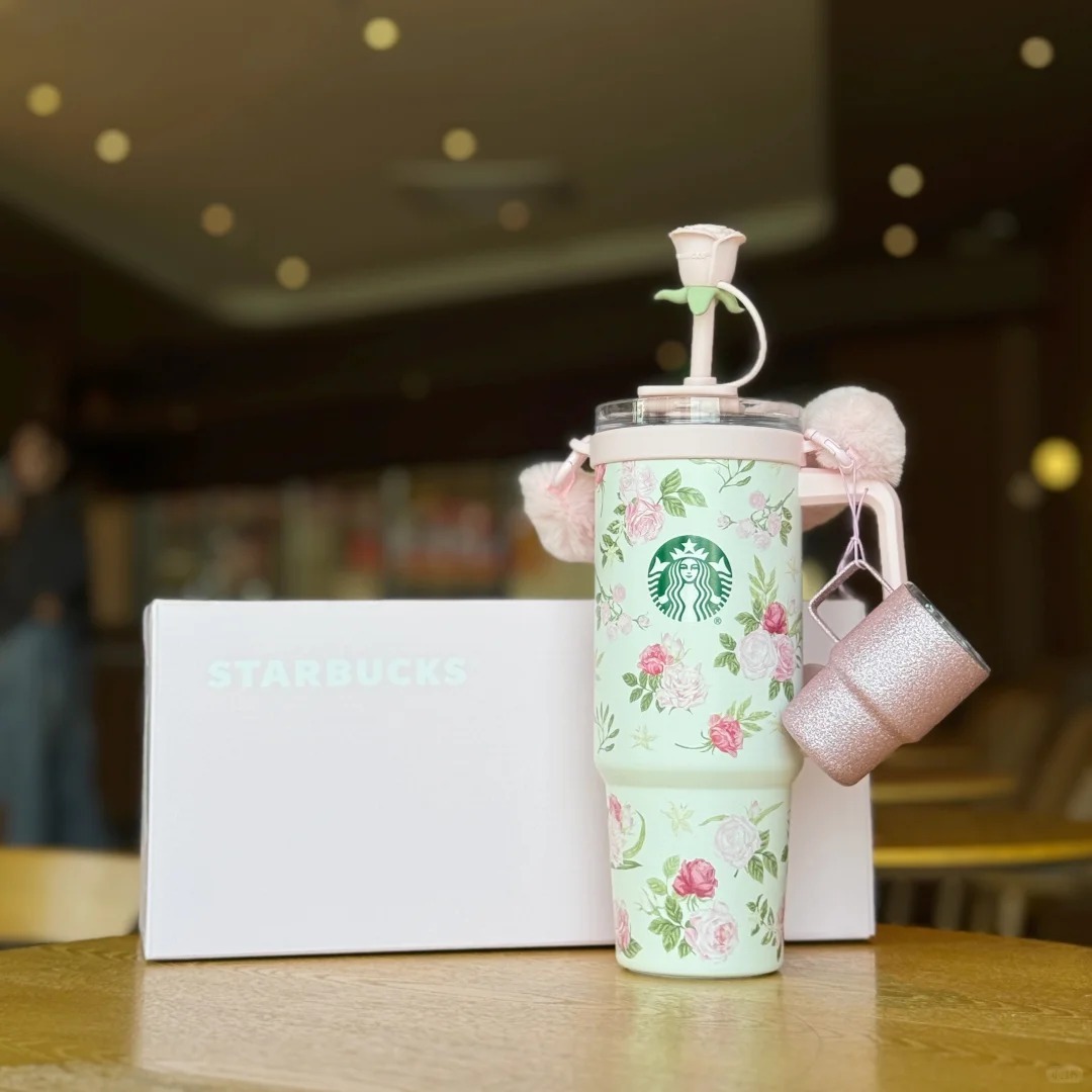 陷入 粉色的海洋🌸星巴克万花玫境系列_2_星爸爸红围裙_来自小红书网页版