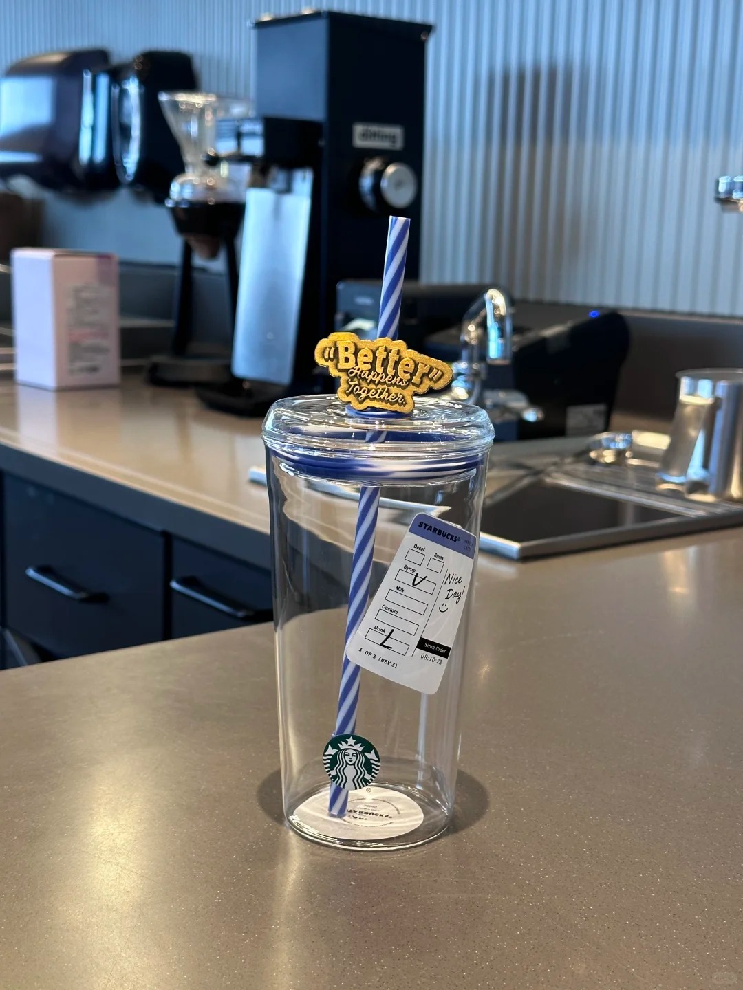 星巴克新品丹宁来啦_7_香草拿铁咖啡_来自小红书网页版