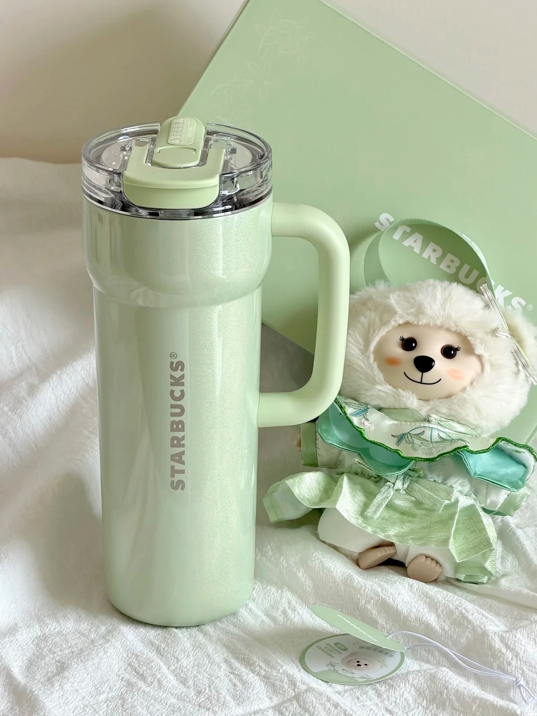 星巴克新品🍏💭⋆⁺开启春天_1_泡泡猪-_来自小红书网页版