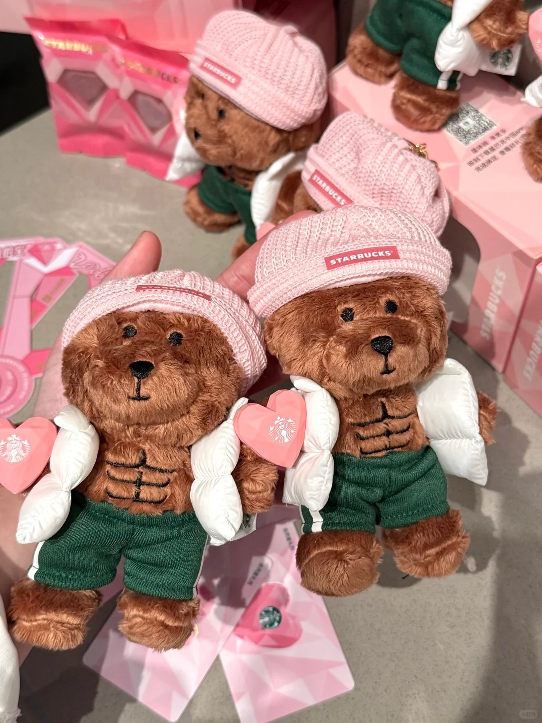 💓星巴克粉熊太会了！硬汉也扛不住的猛男_3_请设置昵称_来自小红书网页版