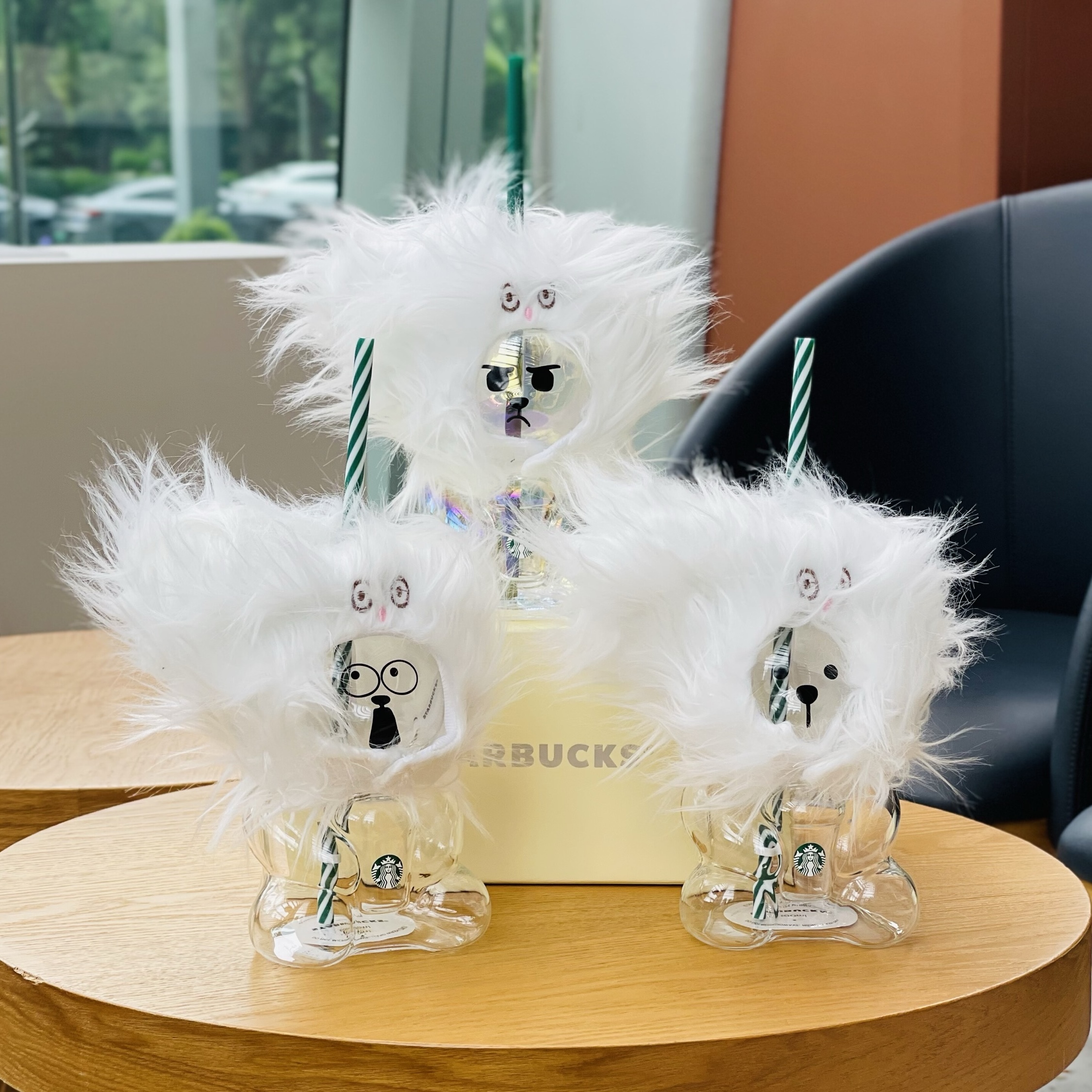 White Fur Bearista Glass (Face expression is random)