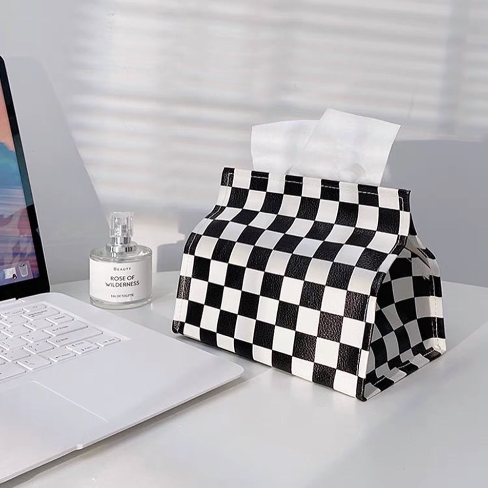 Checkerboard Tissue Box Cover Tutorial! 