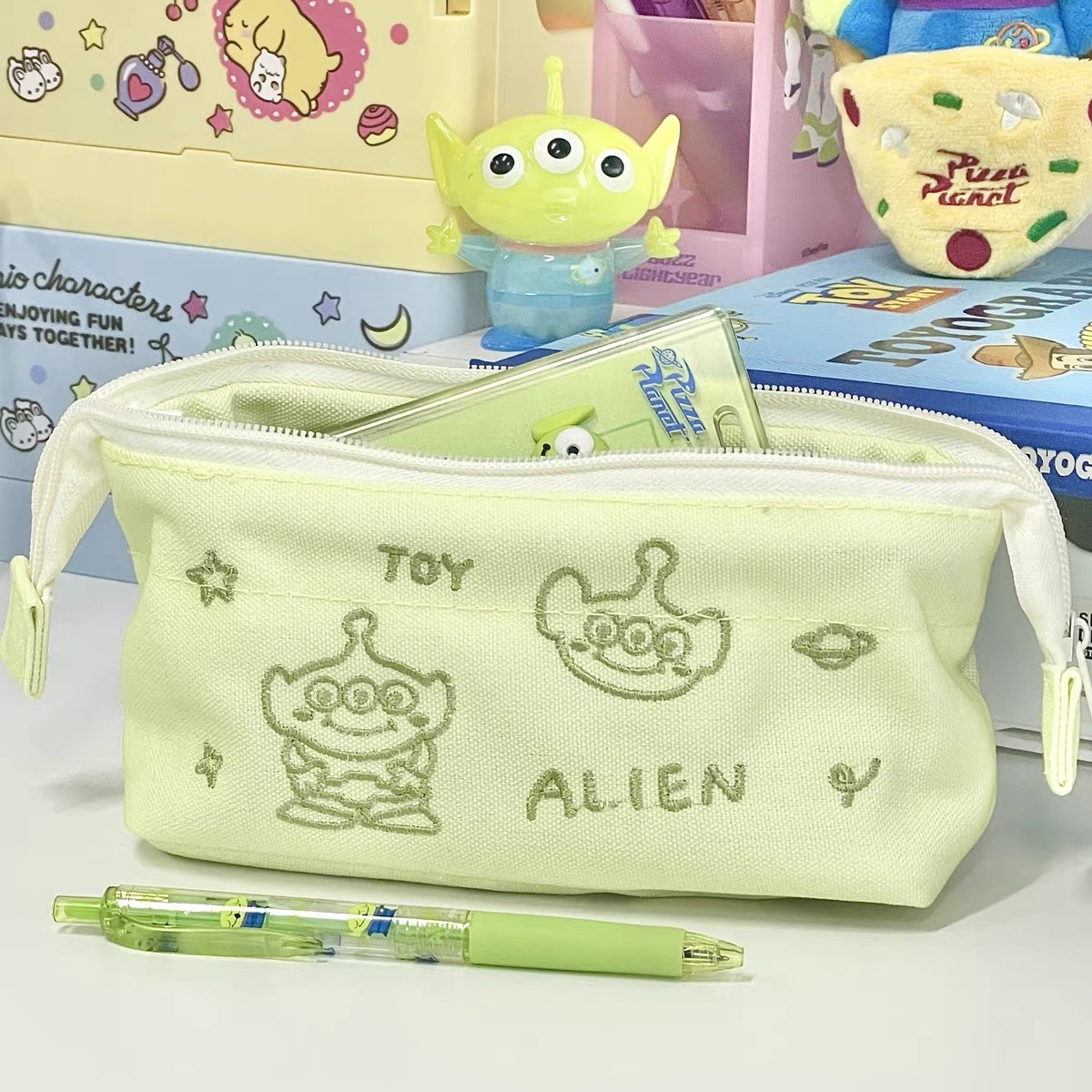 Japan Disney Pouch Makeup Bag Pencil Case - Toy Story Alien Little