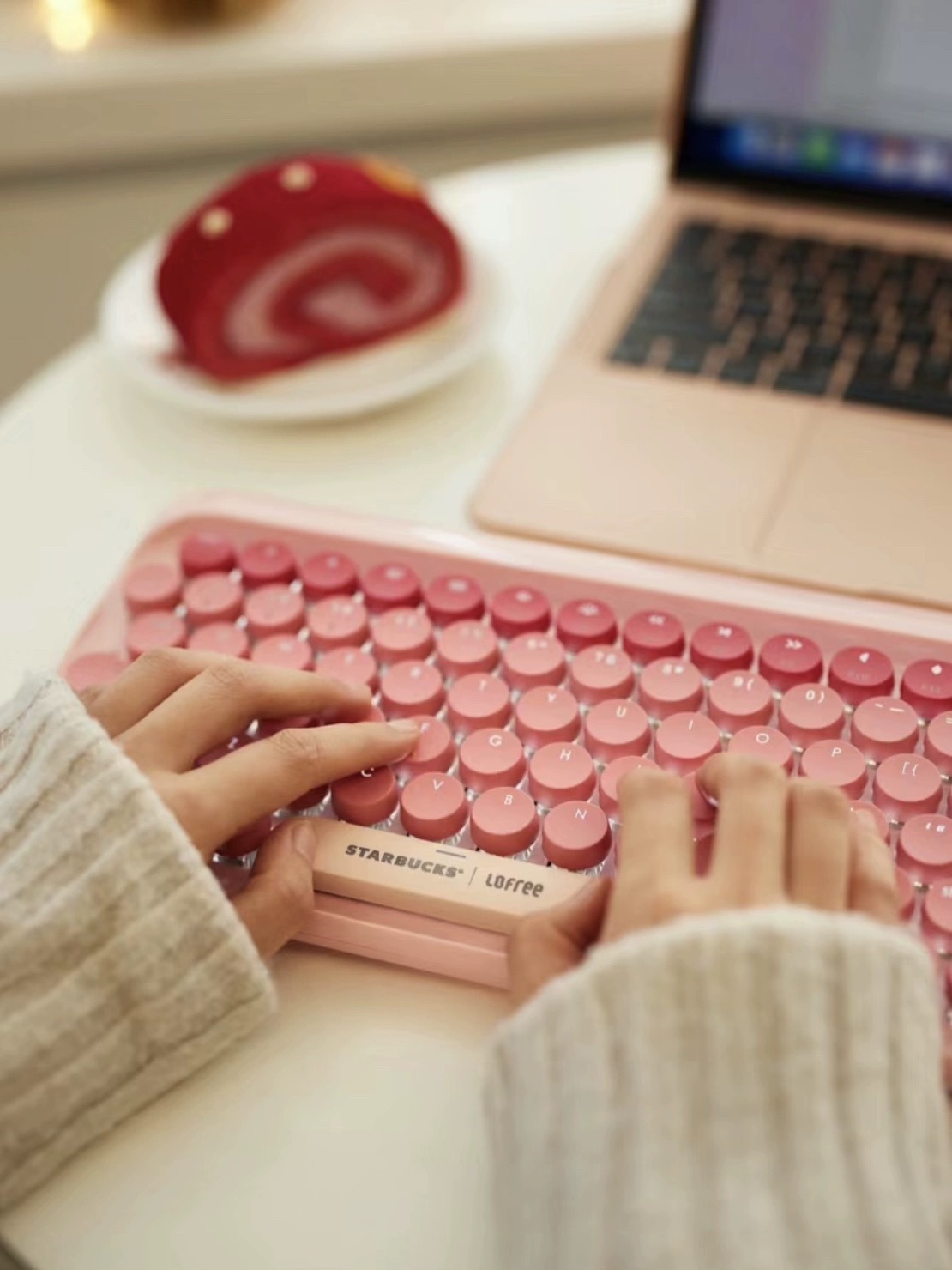 Starbucks China X Lofree Mechanical Keyboard – Room Twoo Starbucks China X Lofree Mechanical Keyboard – Room Twoo