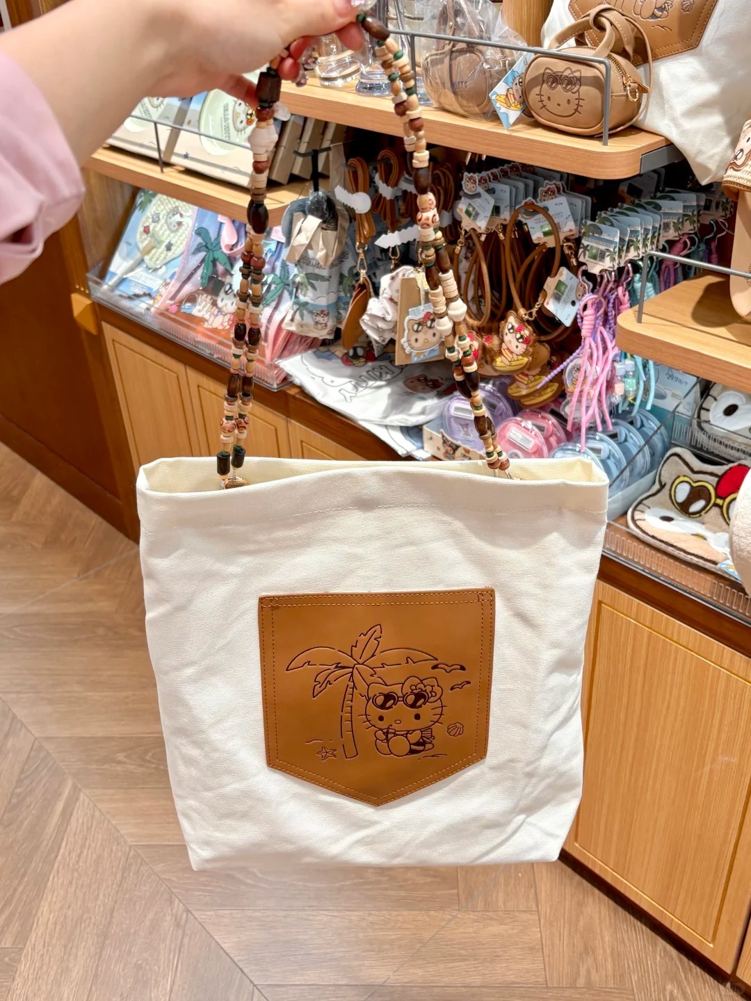 啊啊啊🥹miniso！！上新黑皮kitty了！！！_5_芝士莎琪玛_来自小红书网页版