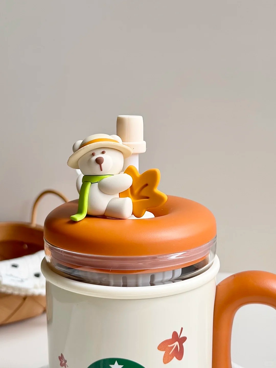 星巴克__🐻秋日遇见小熊甜品屋_4_活捉一只野猪_来自小红书网页版