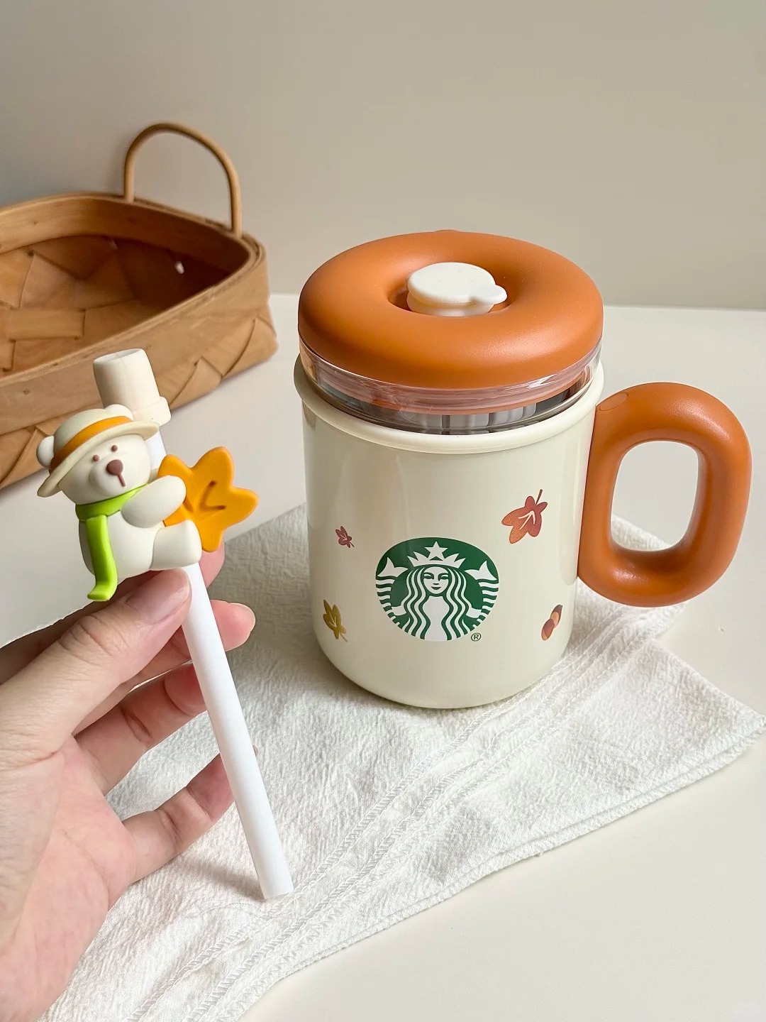 星巴克__🐻秋日遇见小熊甜品屋_6_活捉一只野猪_来自小红书网页版