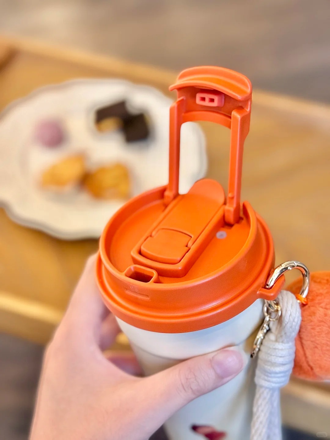 🍂秋天第一杯热饮！蘑菇一晃一晃萌到走不动_6_Shufei_来自小红书网页版