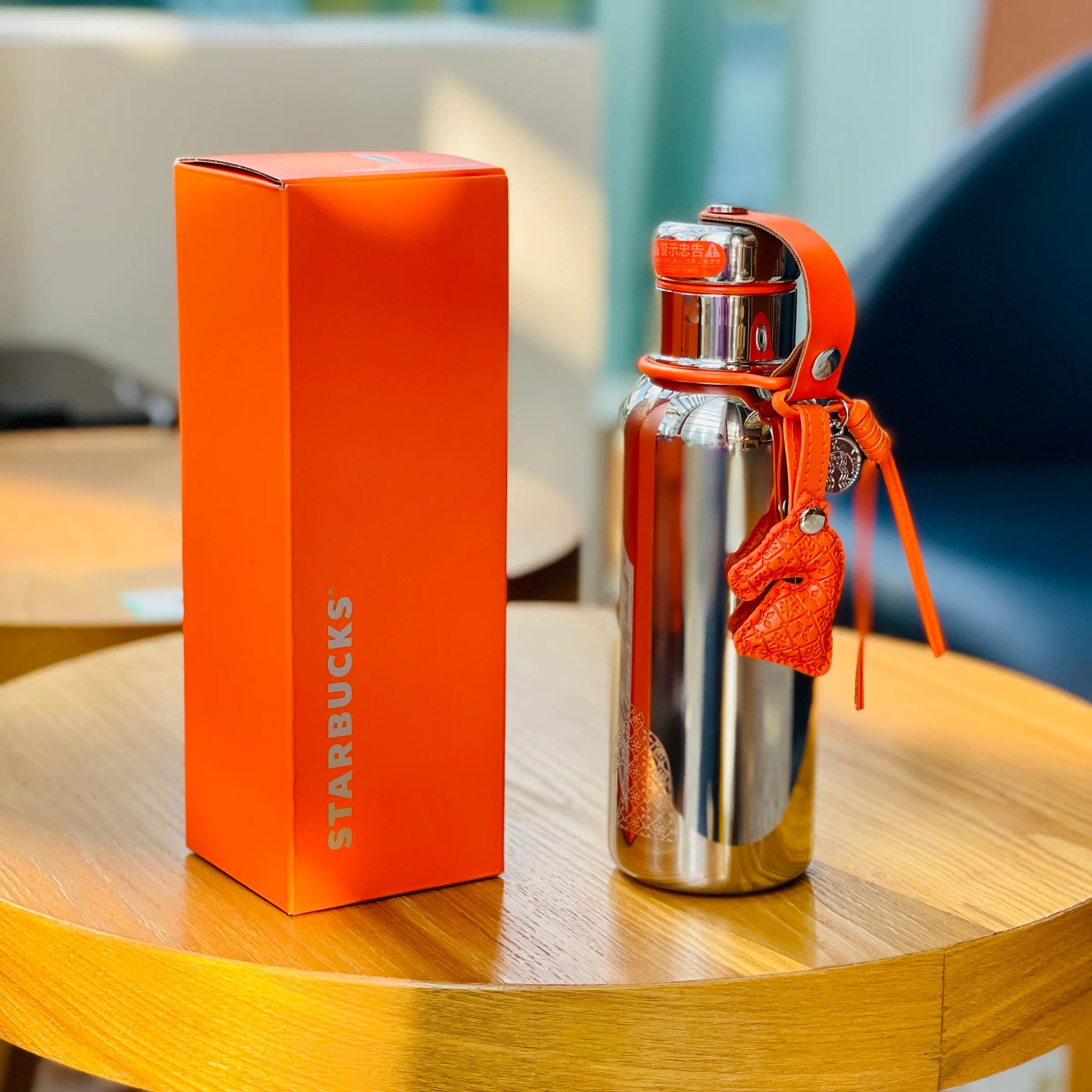 SS Tumbler 500ml + Keychain