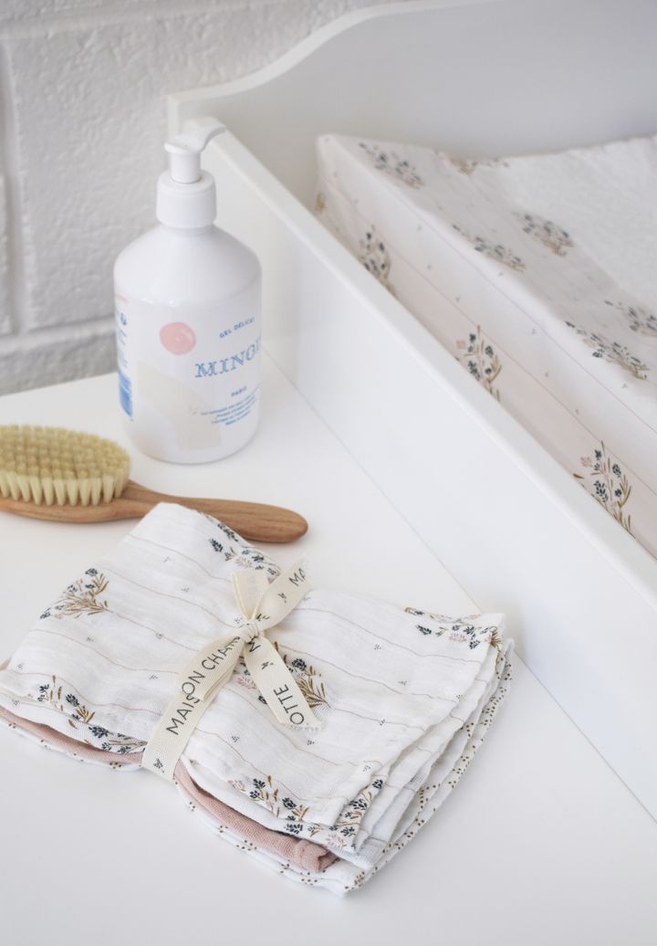 10211901-10211801-madeleine-set-of-3-baby-cloths-madeleine-changing-mattress-cover-maison-charlotte.jpg