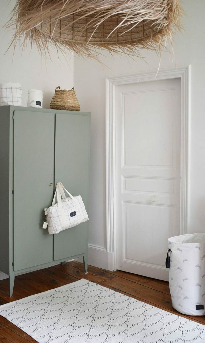 chambre-enfant-bebe-maison-charlotte-800x1339
