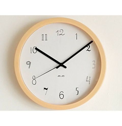 松尾ミユキ wall clock