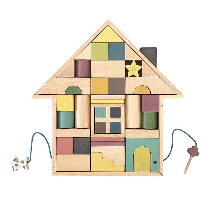 Tsumiki House