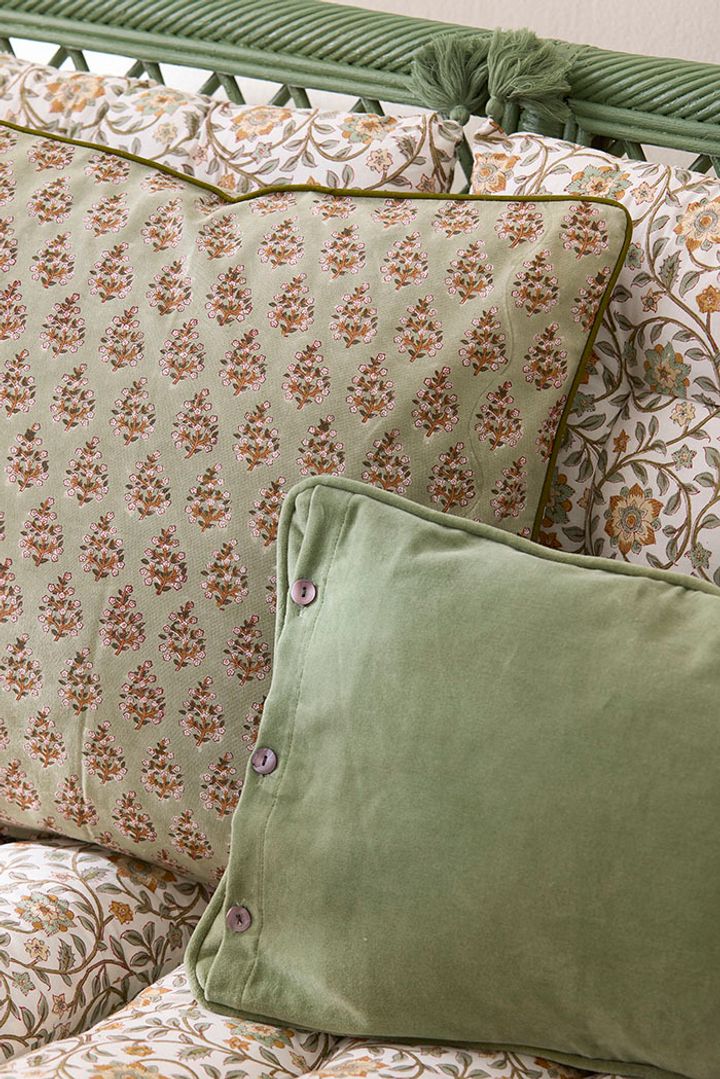 Bungalow 50x50 印花抱枕