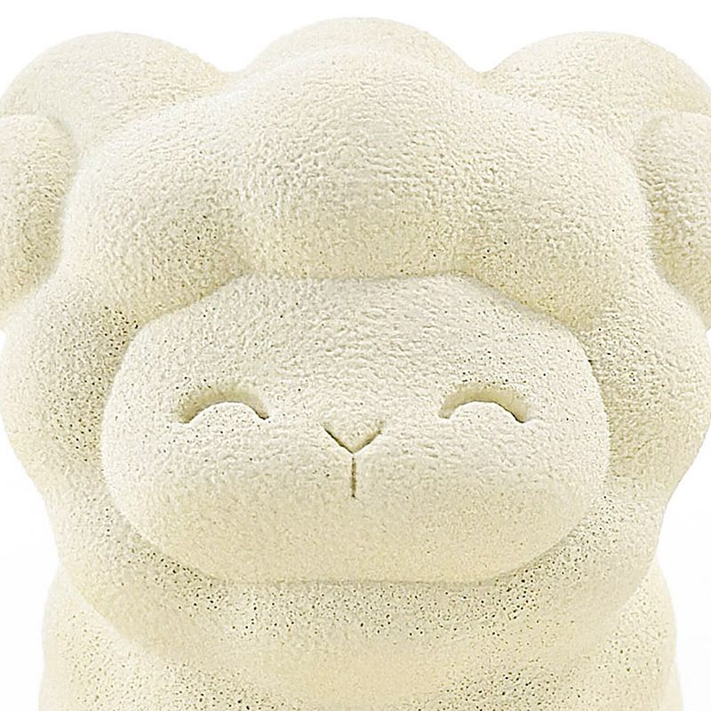 cement-sheep-closeup-face