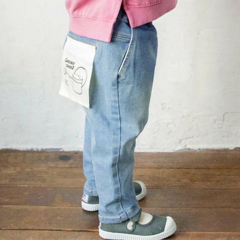 AC7F601D-D71D-4FDE-9FD8-E5043EDF2119