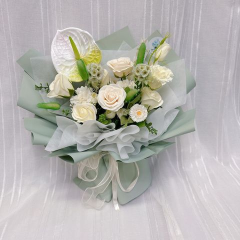 photo_6068871721227765505_y