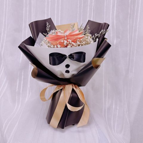 photo_6300844223439683510_y