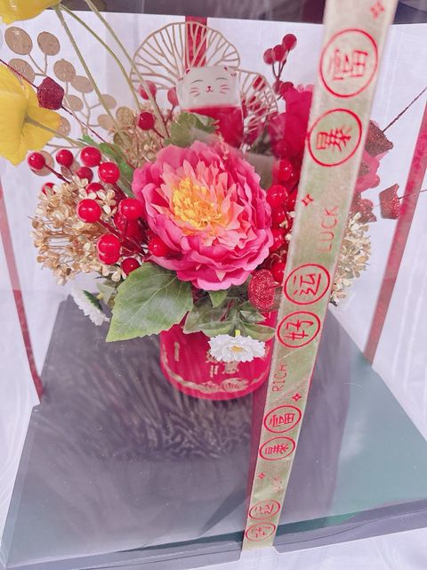 photo_6242238200684856010_y