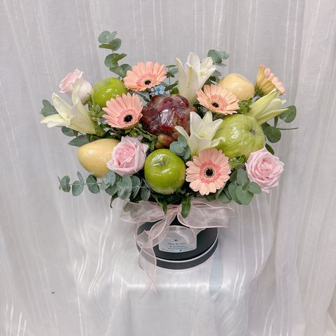 photo_6201863781525603741_y