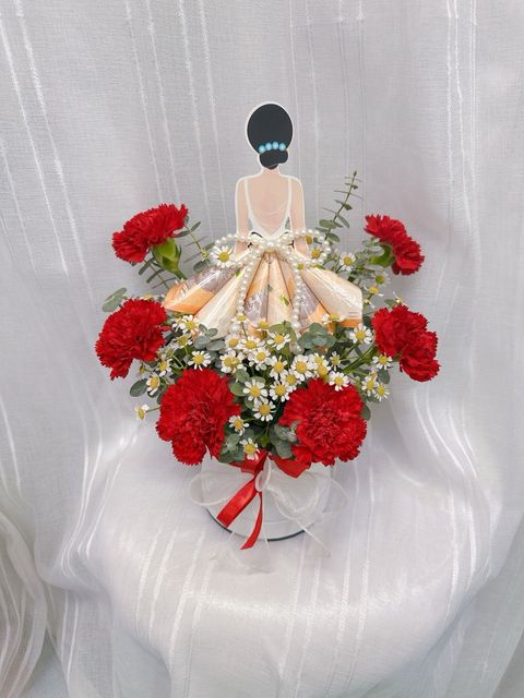 photo_6062318030630798198_y