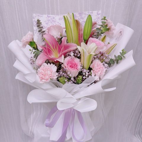 photo_6183487544906336185_y