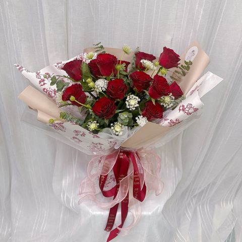 photo_6197120947924877690_y