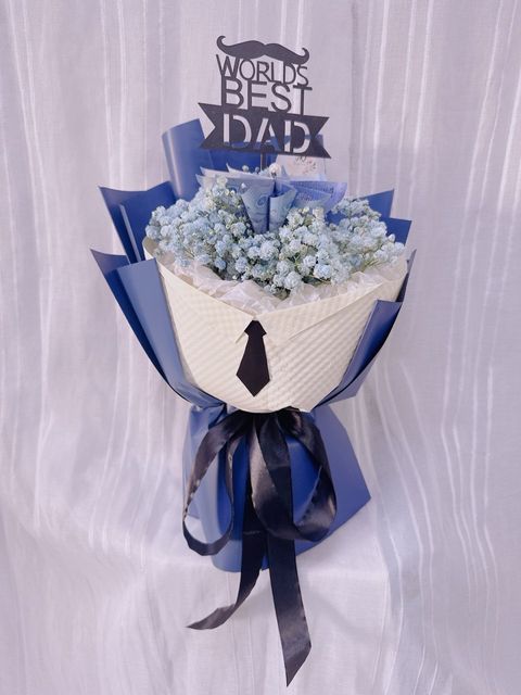 photo_6223992153114263399_y