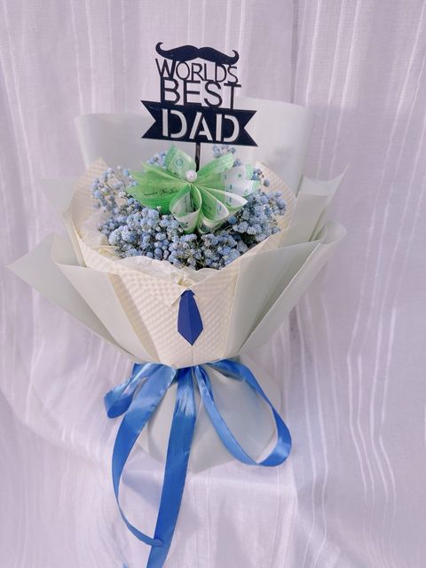 photo_6223992153114263398_y