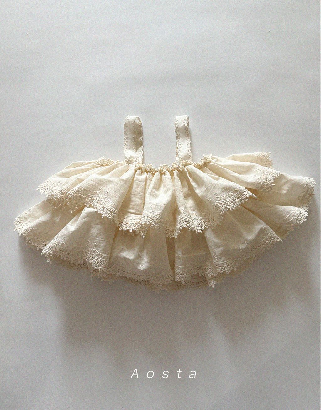 레이스 캉캉블라우스2