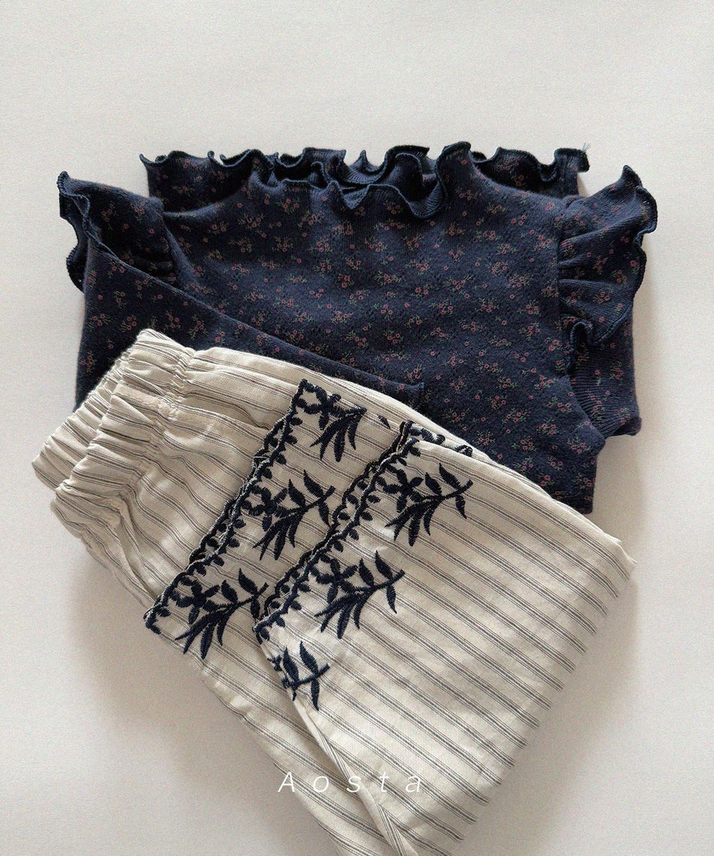 엔젤 프릴티 네이비꽃5