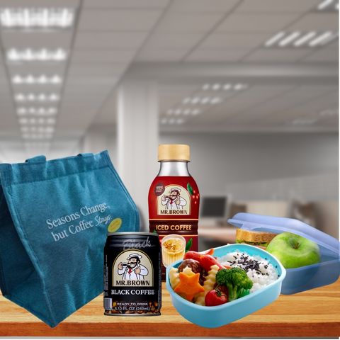 MB Lunch Bag Blue Green Edited 1