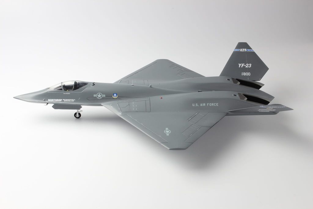 Amazon.com: Hobby Boss US YF-23 Prototype Airplane Model