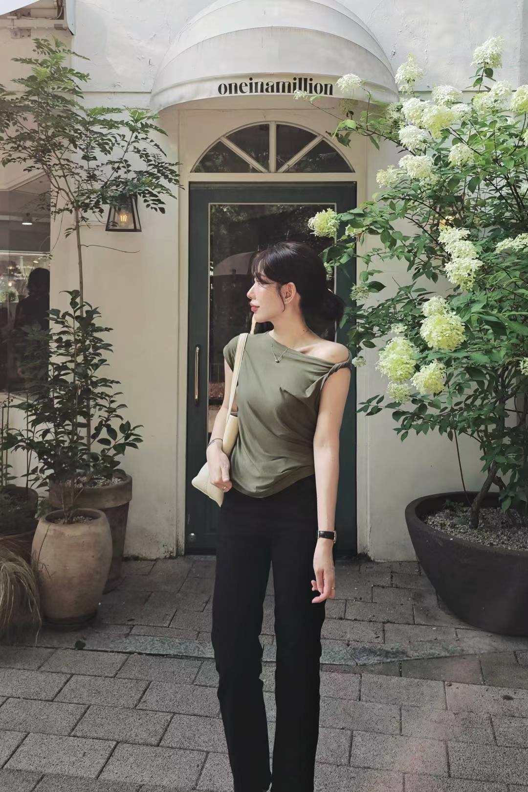 LINE_ALBUM_20250907(日) OLIVE秋冬韓國連線-原始檔1(服飾類+皮帶)_250909_17