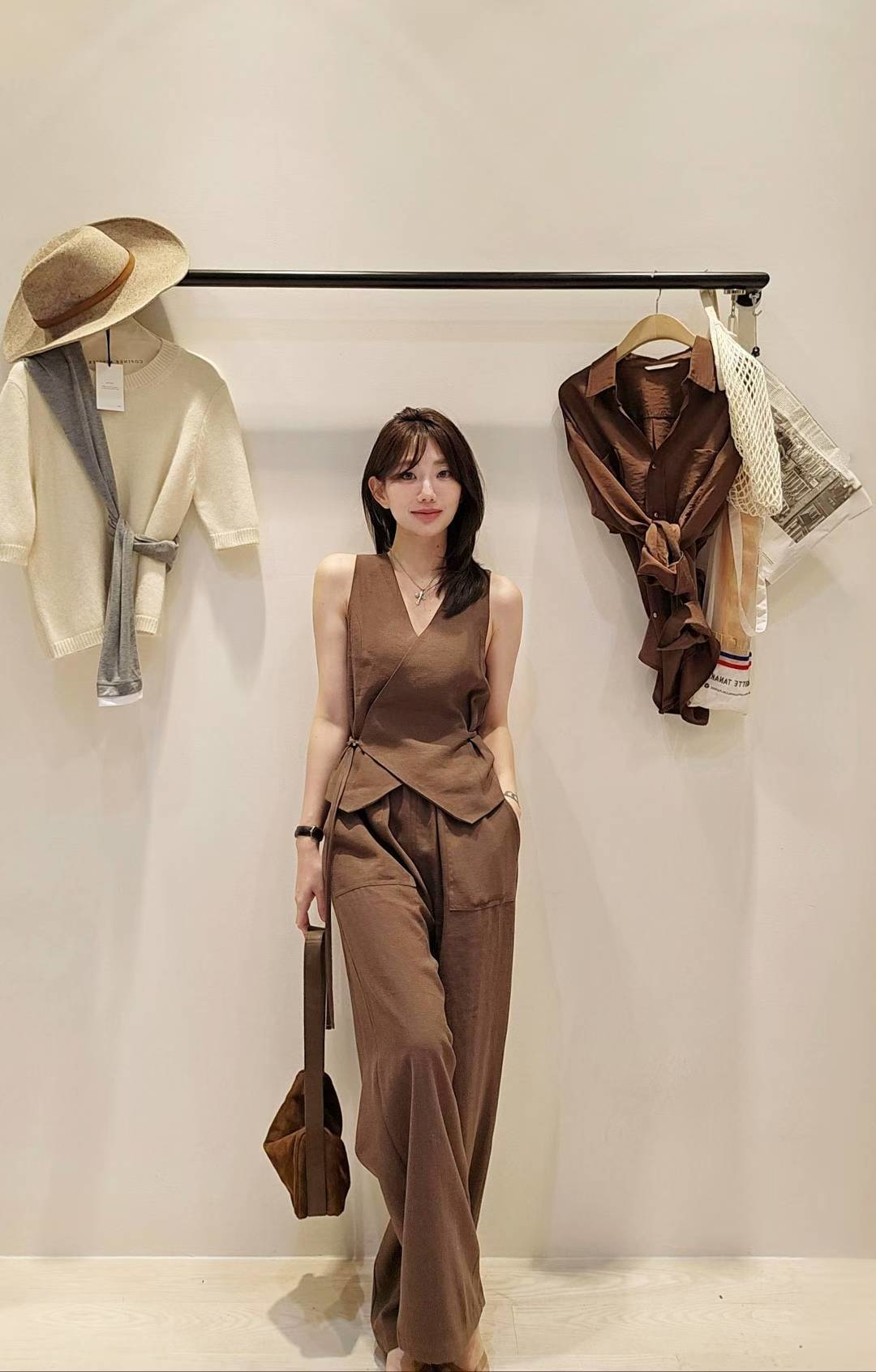 LINE_ALBUM_20250907(日) OLIVE秋冬韓國連線-原始檔1(服飾類+皮帶)_250910_48