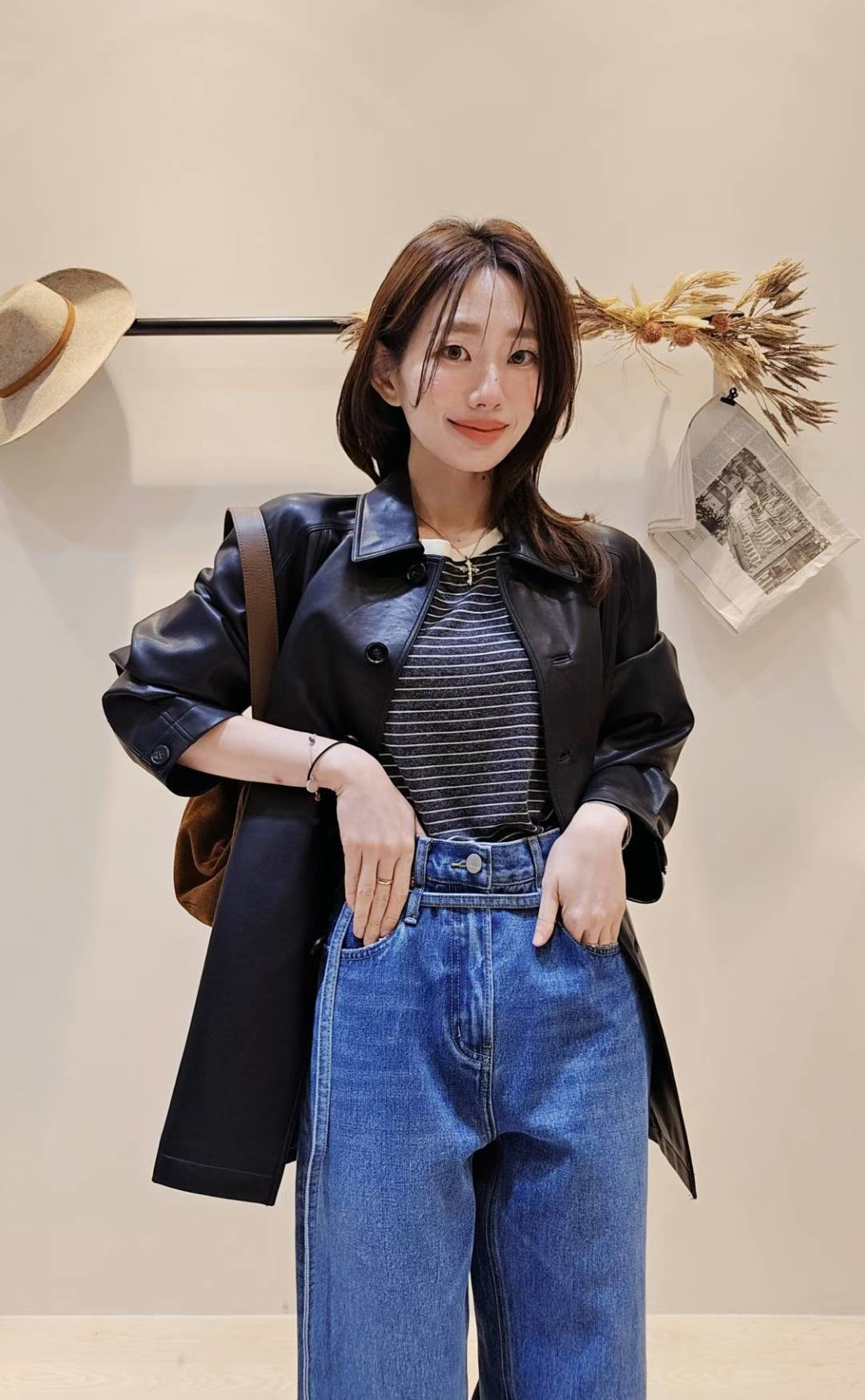 LINE_ALBUM_20251031(五) OLIVE秋冬韓國連線-原始檔2(服飾類)_251107_14