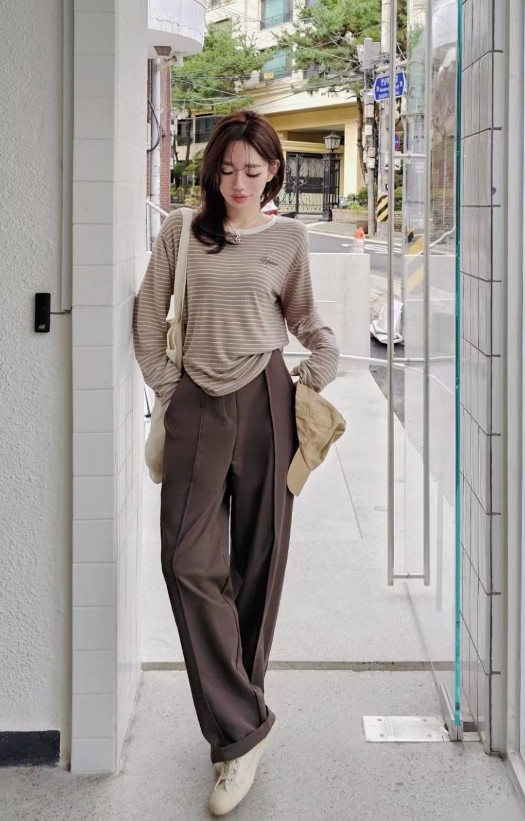 LINE_ALBUM_20251024(五) OLIVE秋冬韓國連線-原始檔4(服飾類)_251107_18