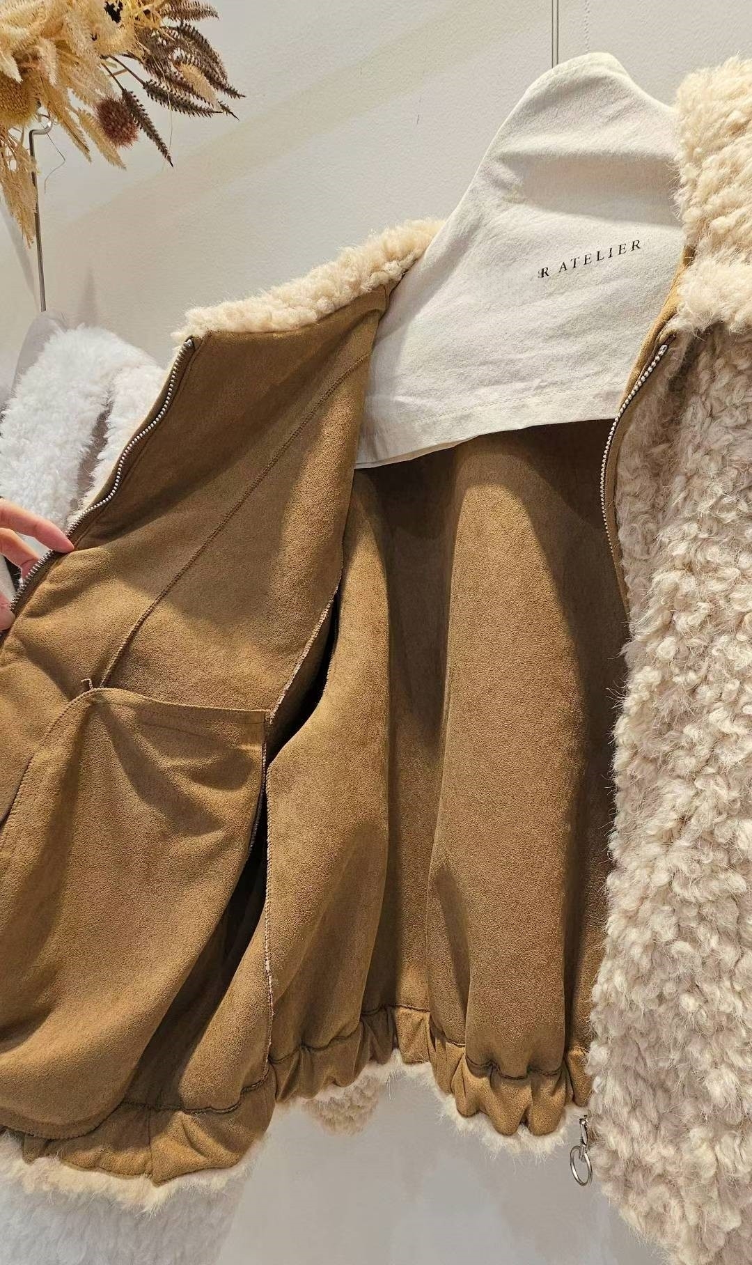 LINE_ALBUM_20251114(五) OLIVE秋冬韓國連線-原始檔4(服飾類)_251118_3